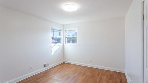 1031 E 93rd St, Chicago, IL 60619 photo 11