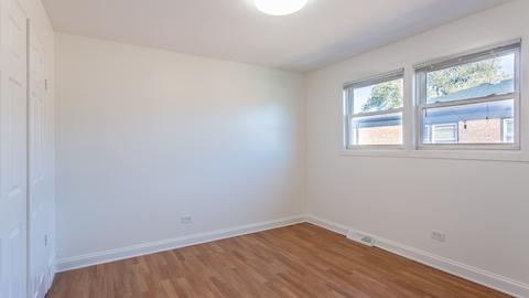 1031 E 93rd St, Chicago, IL 60619 photo 13