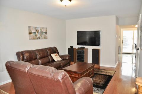 1819 Bristol Walk, Hoffman Estates, IL 60195 photo 12