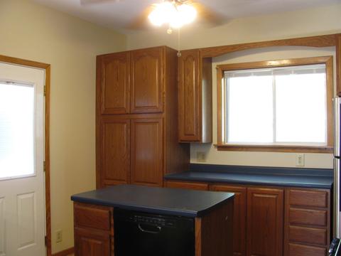 852 10th St, Beloit, WI 53511 photo 8