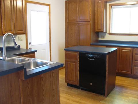 852 10th St, Beloit, WI 53511 photo 5