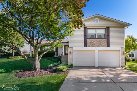 4231 N Sturbridge Dr, Hoffman Estates, IL 60192 photo 1