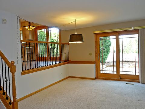 1401 Hyatt Dr, Wheaton, IL 60189 photo 7