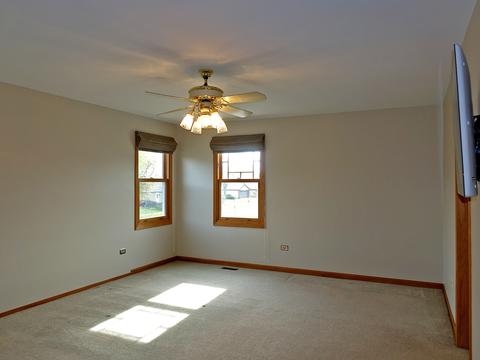 1401 Hyatt Dr, Wheaton, IL 60189 photo 15