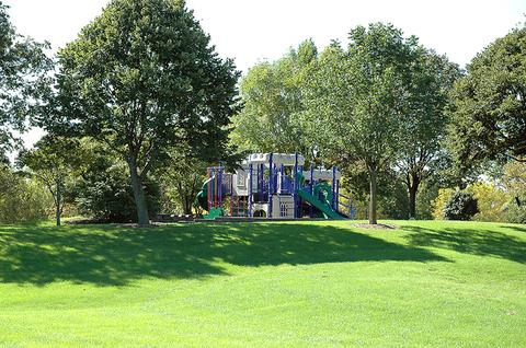 1401 Hyatt Dr, Wheaton, IL 60189 photo 22
