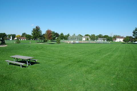 1401 Hyatt Dr, Wheaton, IL 60189 photo 24