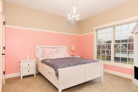 82 Landon Cir, Wheaton, IL 60189 photo 32