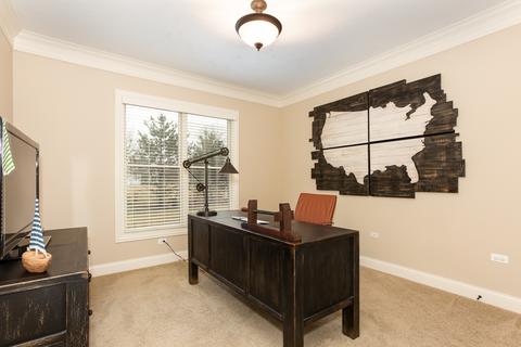 82 Landon Cir, Wheaton, IL 60189 photo 18
