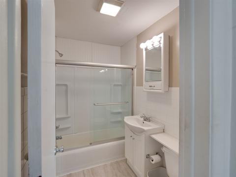 1402 W Hovey Ave, Normal, IL 61761 photo 5