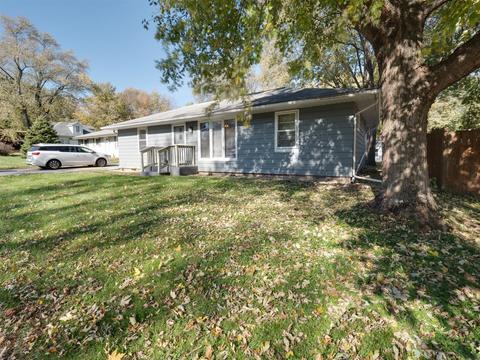 1402 W Hovey Ave, Normal, IL 61761 photo 21