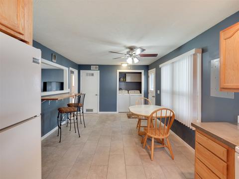 1402 W Hovey Ave, Normal, IL 61761 photo 8