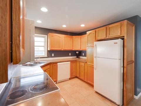 1402 W Hovey Ave, Normal, IL 61761 photo 4