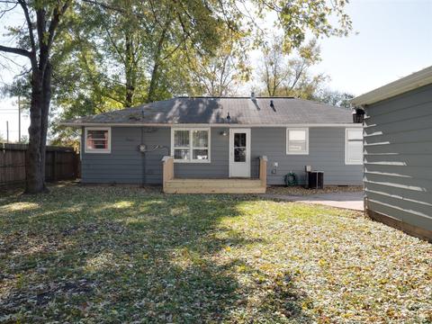 1402 W Hovey Ave, Normal, IL 61761 photo 28