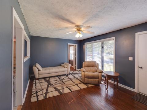 1402 W Hovey Ave, Normal, IL 61761 photo 12