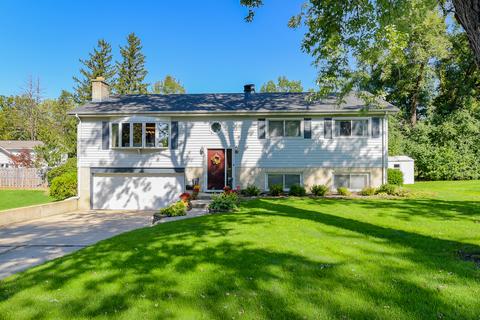 907 Ranch Rd, Wheaton, IL 60187 photo 1