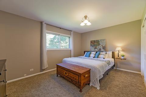 907 Ranch Rd, Wheaton, IL 60187 photo 12
