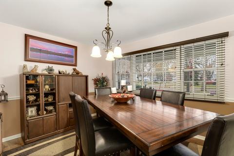 517 Dulles Rd, Des Plaines, IL 60016 photo 7