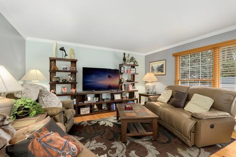 517 Dulles Rd, Des Plaines, IL 60016 photo 6