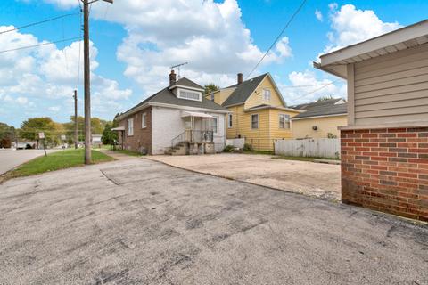 3300 Wallace Ave, Steger, IL 60475 photo 4