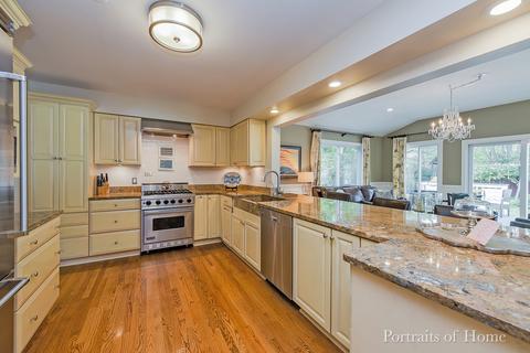 1917 Evergreen St, Wheaton, IL 60187 photo 4
