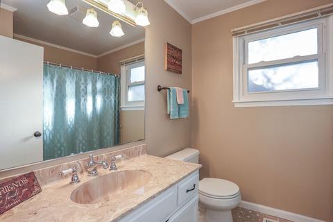 1125 Downing Dr, Hoffman Estates, IL 60192 photo 14