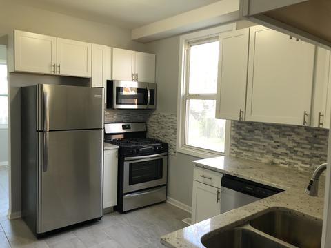 5930 S Marshfield Ave, Chicago, IL 60636 photo 5