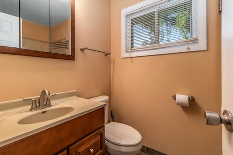 9154 Stanford Dr, Bridgeview, IL 60455 photo 10