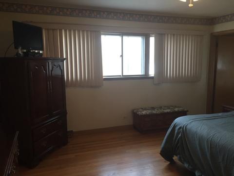 312 Diamond Head Dr, Des Plaines, IL 60018 photo 17