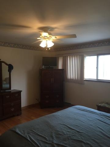 312 Diamond Head Dr, Des Plaines, IL 60018 photo 16
