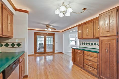4129 Crimson Dr, Hoffman Estates, IL 60192 photo 6