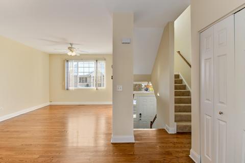 7508 Claridge Dr #D, Bridgeview, IL 60455 photo 3