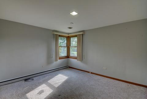 444 N Alfred Ave, Elgin, IL 60123 photo 10