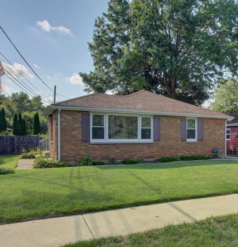444 N Alfred Ave, Elgin, IL 60123 photo 1
