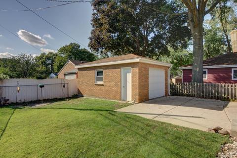 444 N Alfred Ave, Elgin, IL 60123 photo 15