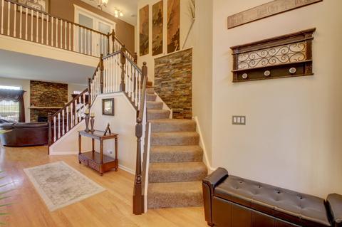 227 Butler Dr, Bartlett, IL 60103 photo 4
