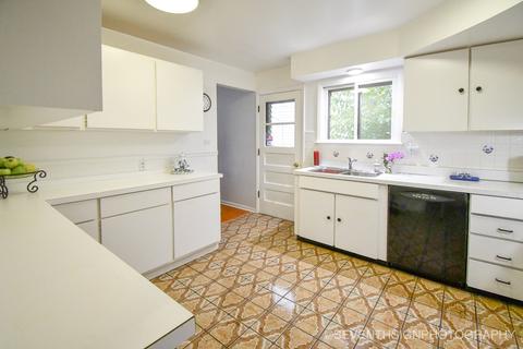 2528 Harrison St, Glenview, IL 60025 photo 8