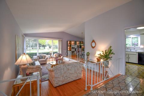 2528 Harrison St, Glenview, IL 60025 photo 4