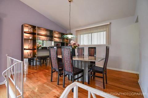 2528 Harrison St, Glenview, IL 60025 photo 5