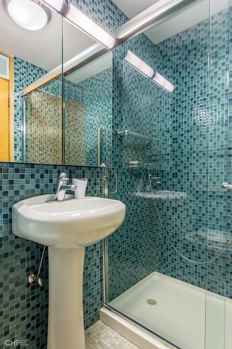 1349 E Park Pl, Chicago, IL 60637 photo 14