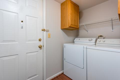 6877 Hampton Cir, Gurnee, IL 60031 photo 13