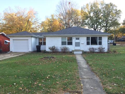 138 Eastview Dr, Normal, IL 61761 photo 2