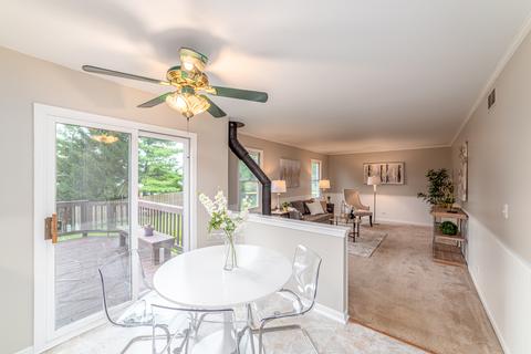 2809 Weld Rd, Elgin, IL 60124 photo 8