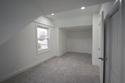 997 S Spring Rd, Elmhurst, IL 60126 photo 17