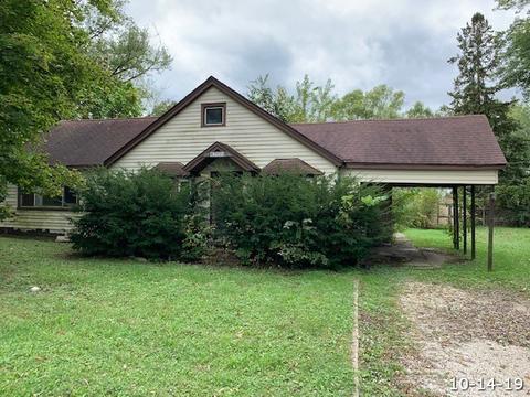 4701 Mccullom Lake Rd, Mchenry, IL 60050 photo 1