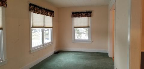 302 E Boyd St, Dixon, IL 61021 photo 9