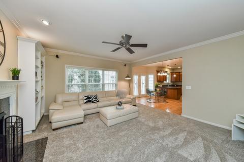 422 Pond View Ln, Bartlett, IL 60103 photo 6