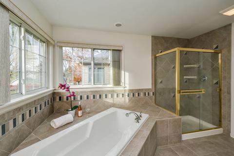 422 Pond View Ln, Bartlett, IL 60103 photo 15