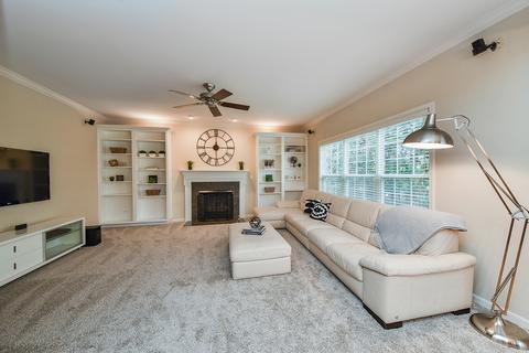 422 Pond View Ln, Bartlett, IL 60103 photo 7