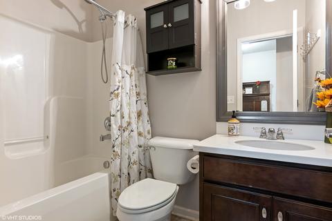 1580 Burr Oak Dr, Hoffman Estates, IL 60192 photo 19