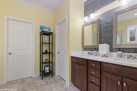 1580 Burr Oak Dr, Hoffman Estates, IL 60192 photo 15